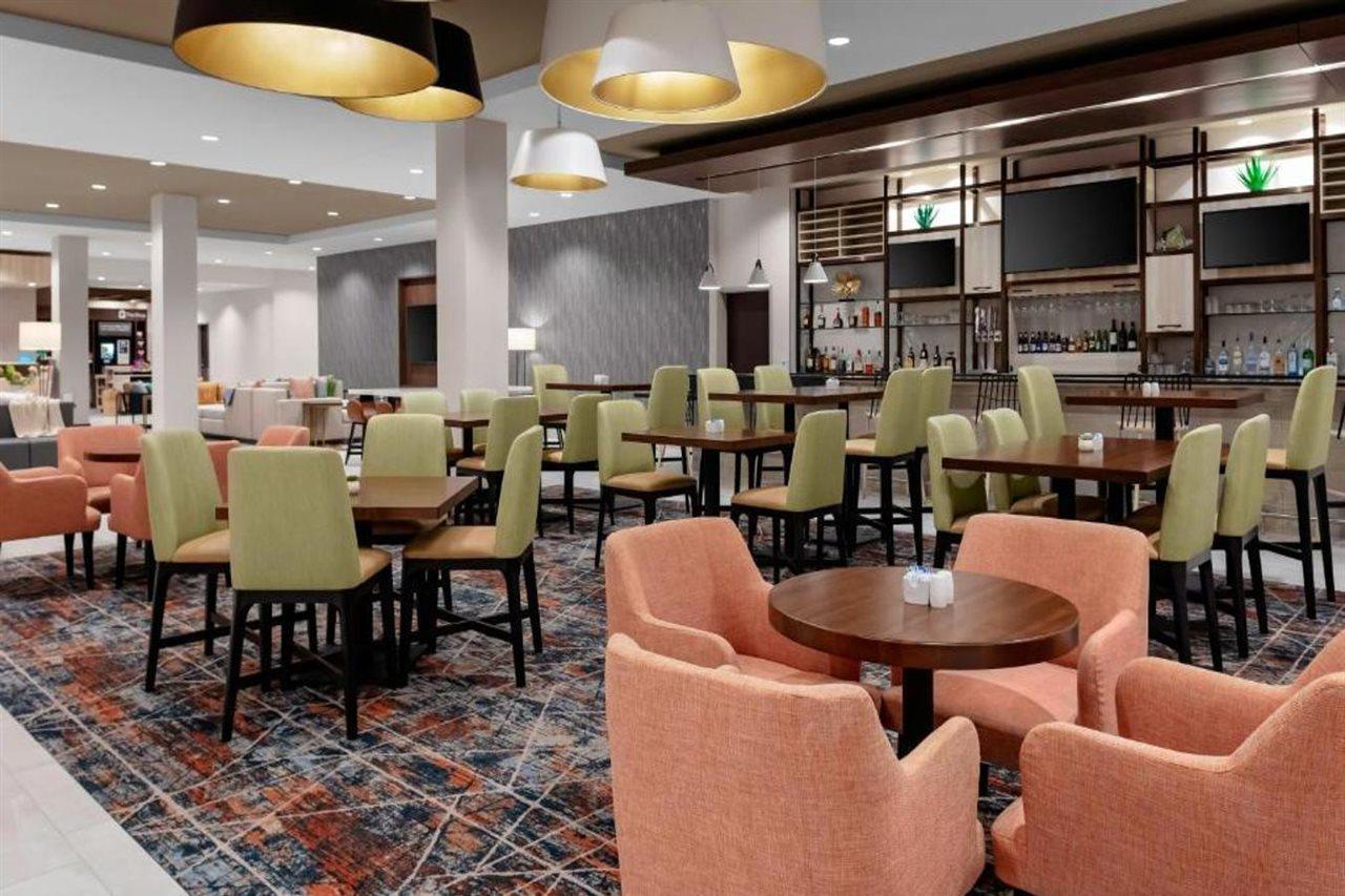 Hilton Garden Inn Chandler Downtown Exteriör bild