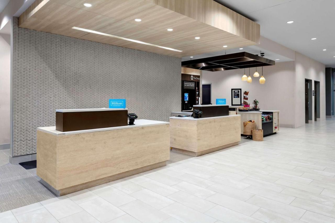 Hilton Garden Inn Chandler Downtown Exteriör bild